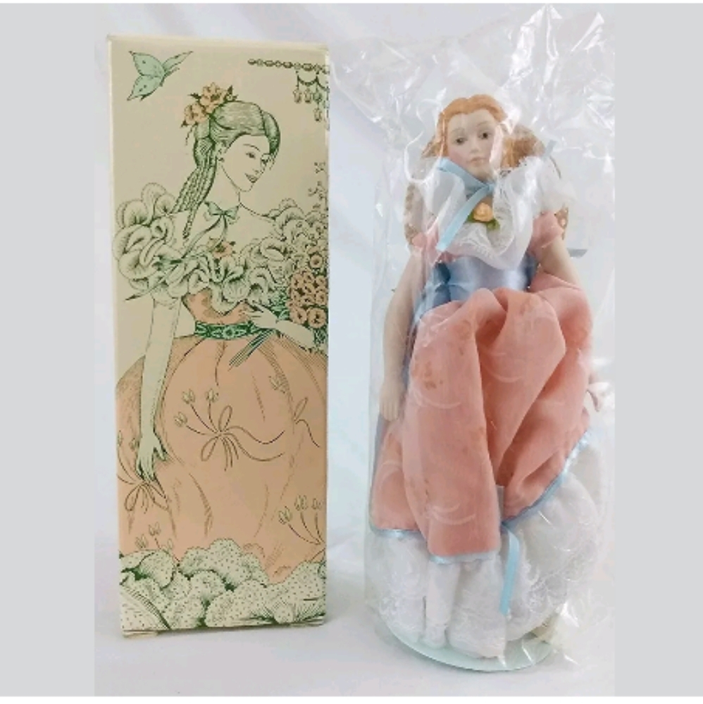 Avon Bygone Days Fashion Doll Collection Romantic